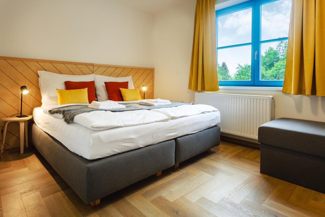 Hotel Edvard Frenštát pod Radhoštěm Buitenkant foto