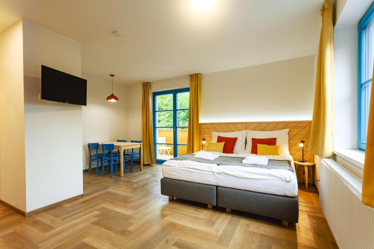 Hotel Edvard Frenštát pod Radhoštěm Buitenkant foto