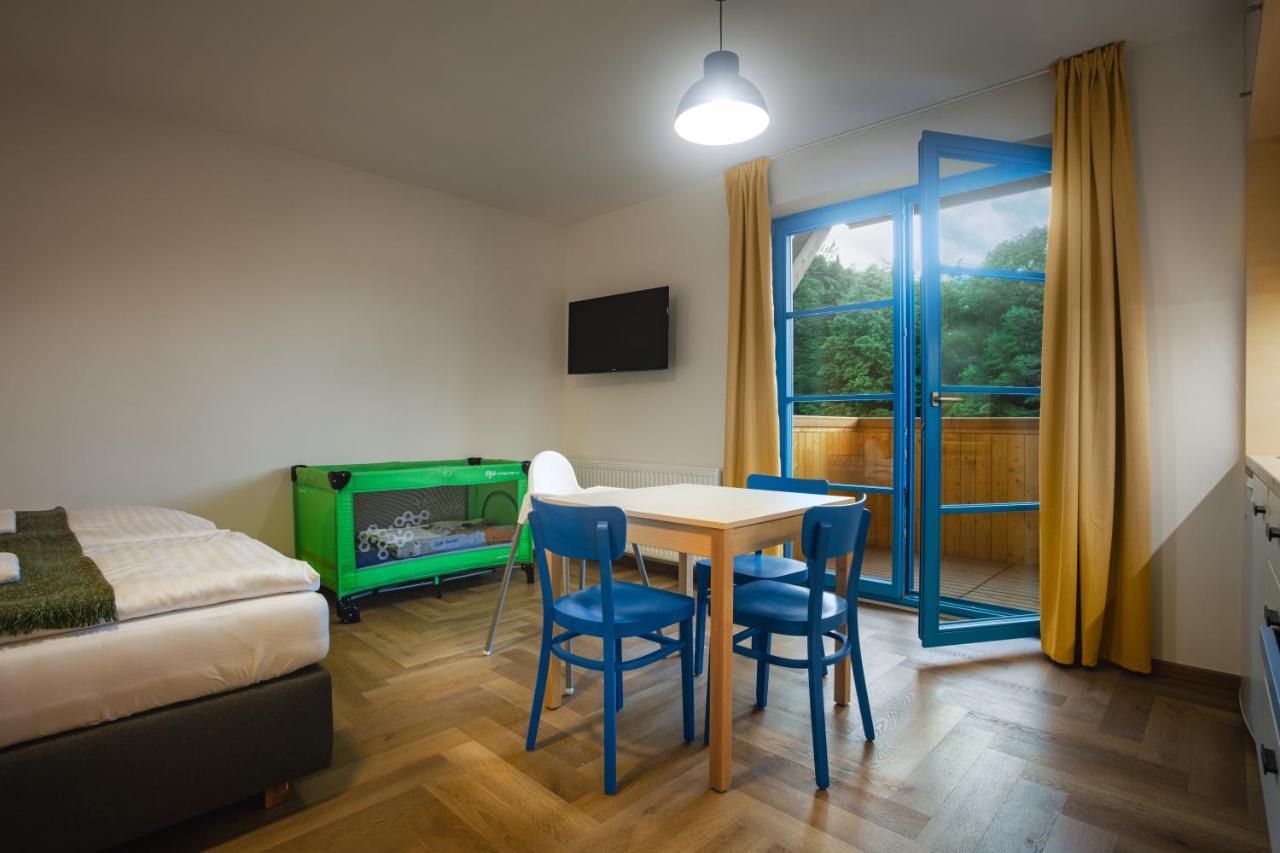 Hotel Edvard Frenštát pod Radhoštěm Buitenkant foto