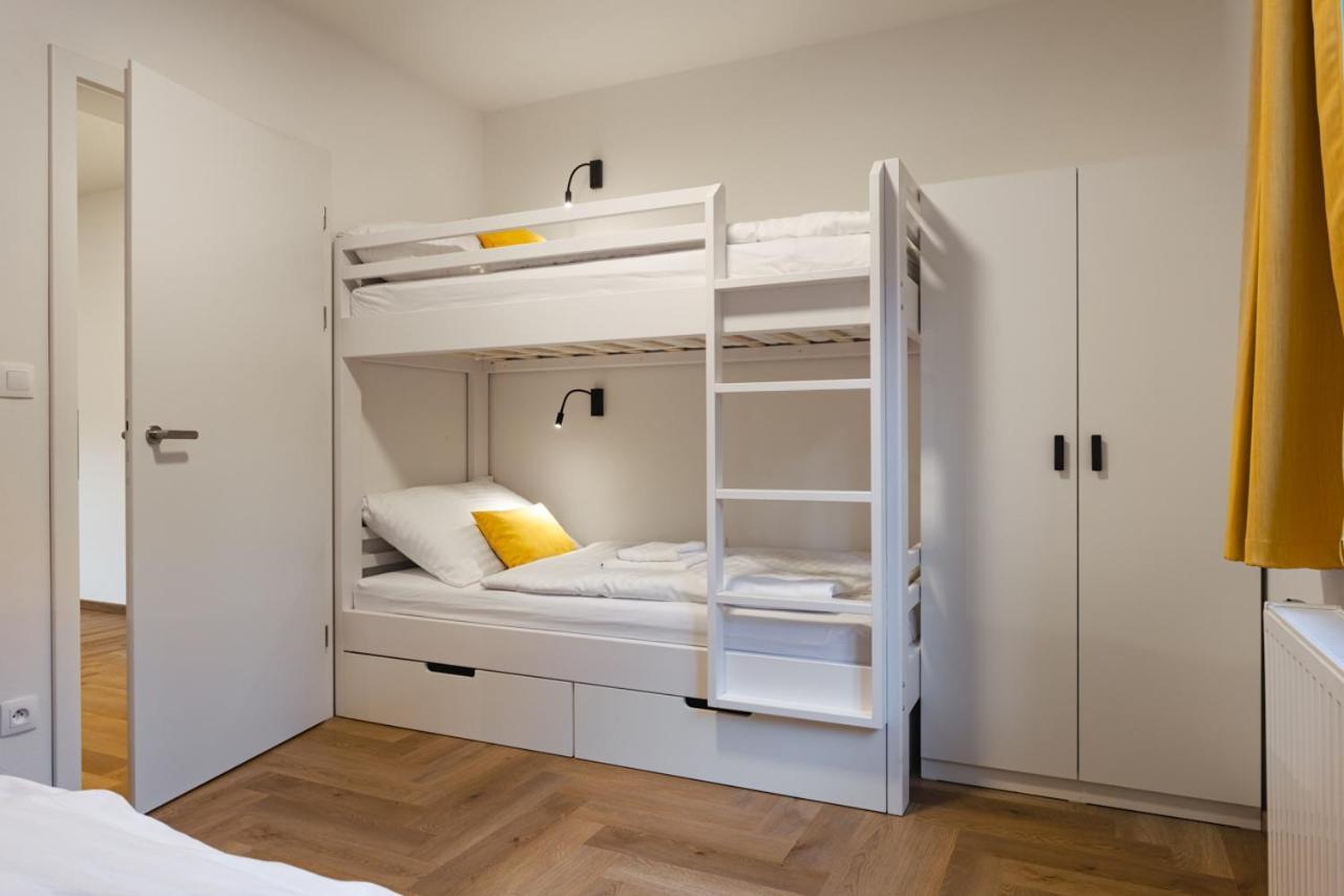 Hotel Edvard Frenštát pod Radhoštěm Buitenkant foto