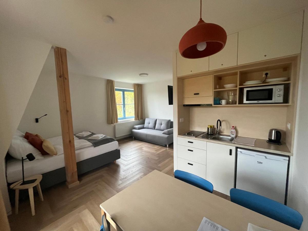 Hotel Edvard Frenštát pod Radhoštěm Buitenkant foto