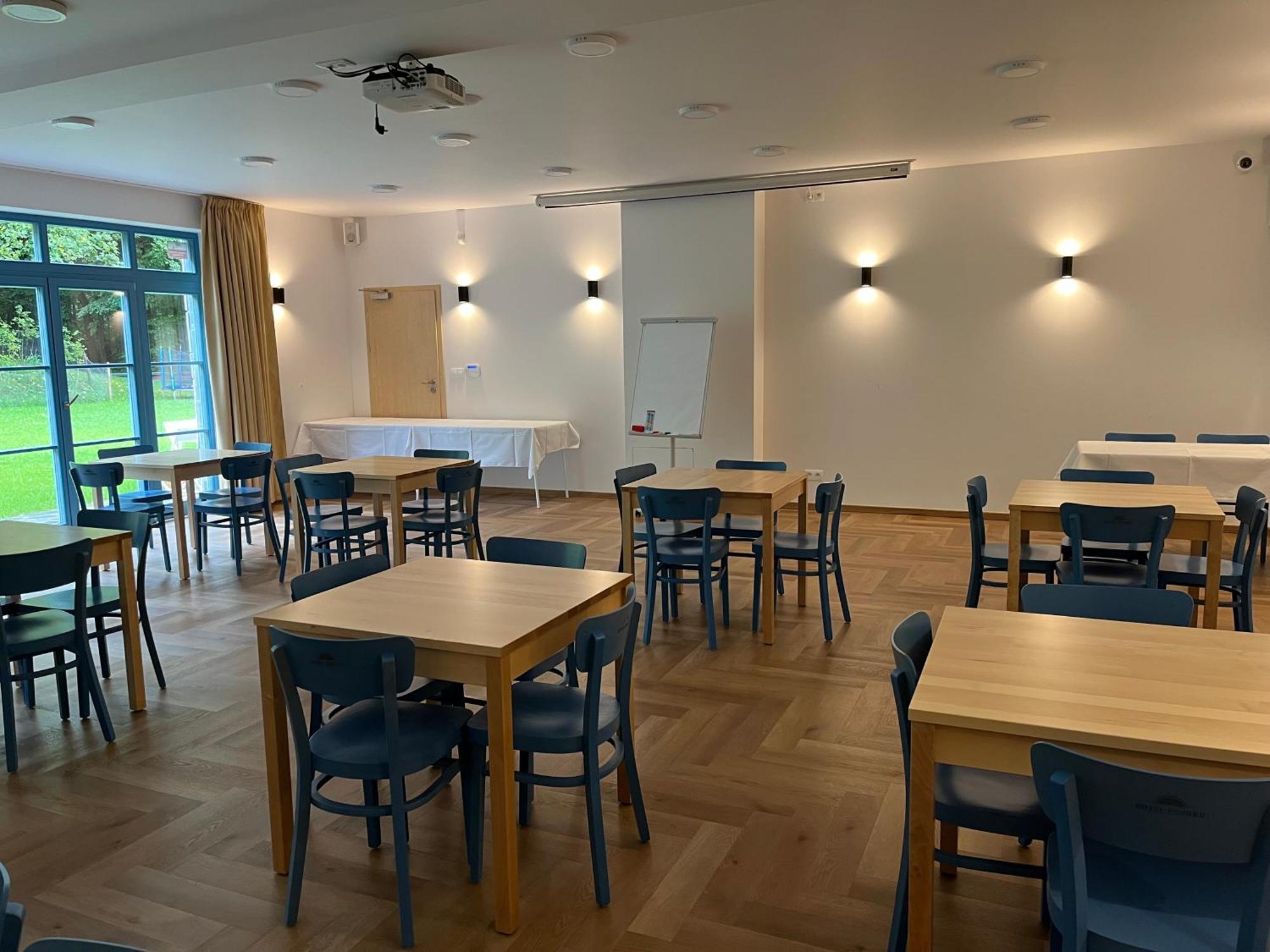 Hotel Edvard Frenštát pod Radhoštěm Buitenkant foto